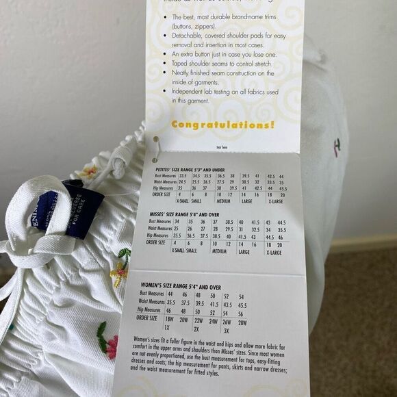 Denim & Co. White Denim Floral Embroidered High Rise Jeans Size M - Picture 7 of 7